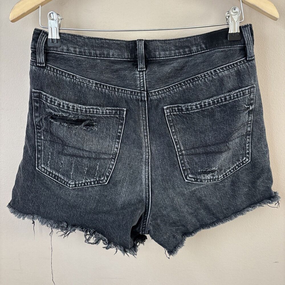 American Eagle Women's Black Denim Highest Waist '90s Boyfriend Shorts Size 6 - Picture 8 of 8